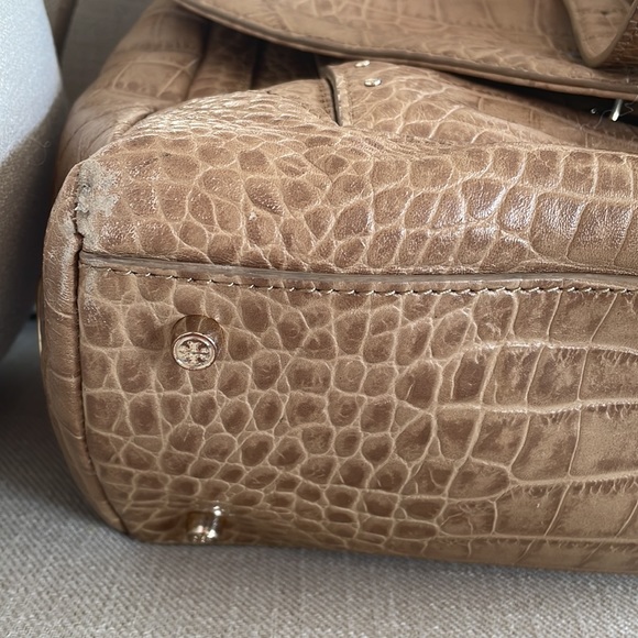 Tory Burch 797 Medium Crocodile-Embossed Satchel - Picture 13 of 14